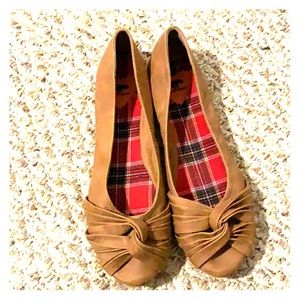 NEW ROCKET DOG FLATS
